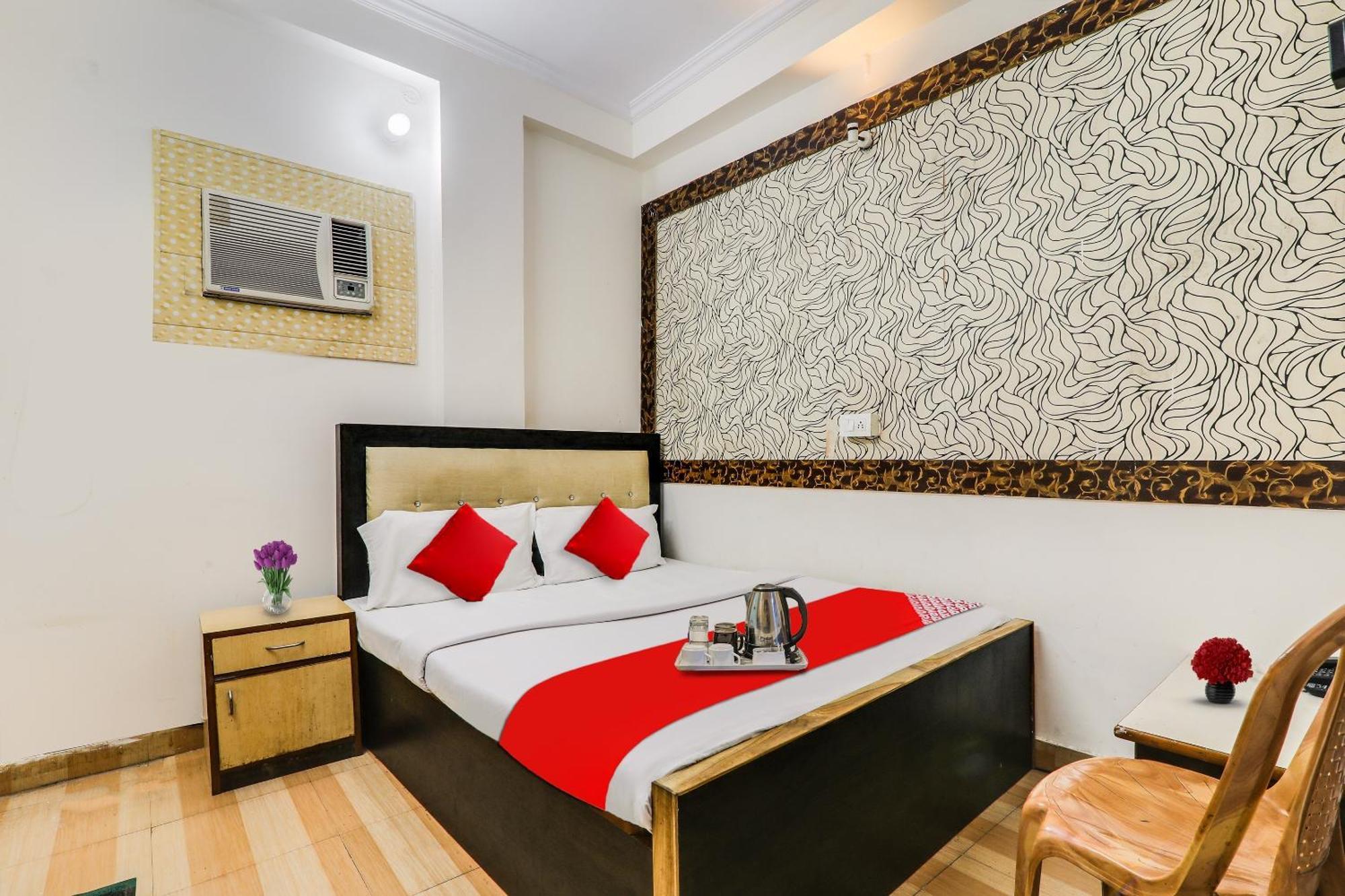 Hotel O Radhey Shyam Inn Hotel 3*